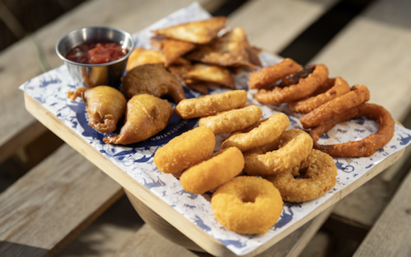 Tabla para comer con los dedos (16 piezas)