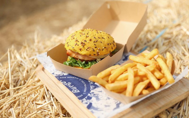 FOLIE’S CHICKEN BURGER