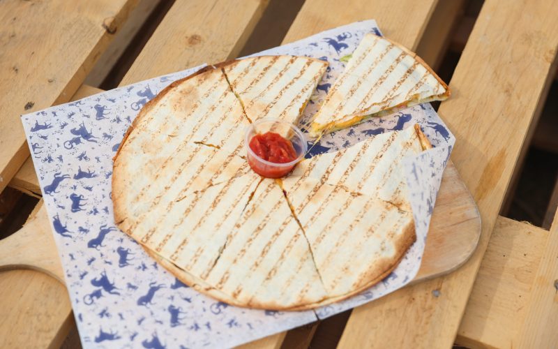 LAS QUESADILLAS DE LES FOLIES